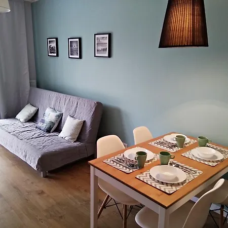 Four Oceans Blue Apartament *